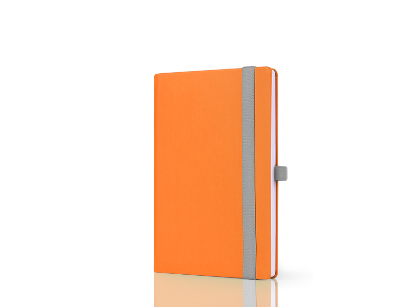 MONDO, notes sa elastičnom trakom, dimenzija 14 x 21 cm, narandžasti (orange)